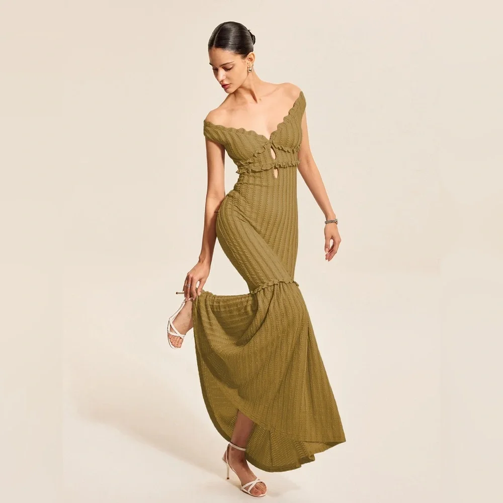 Commense Off-Shoulder Ruffle Detail Dress - Small NWT - Picture 1 of 10